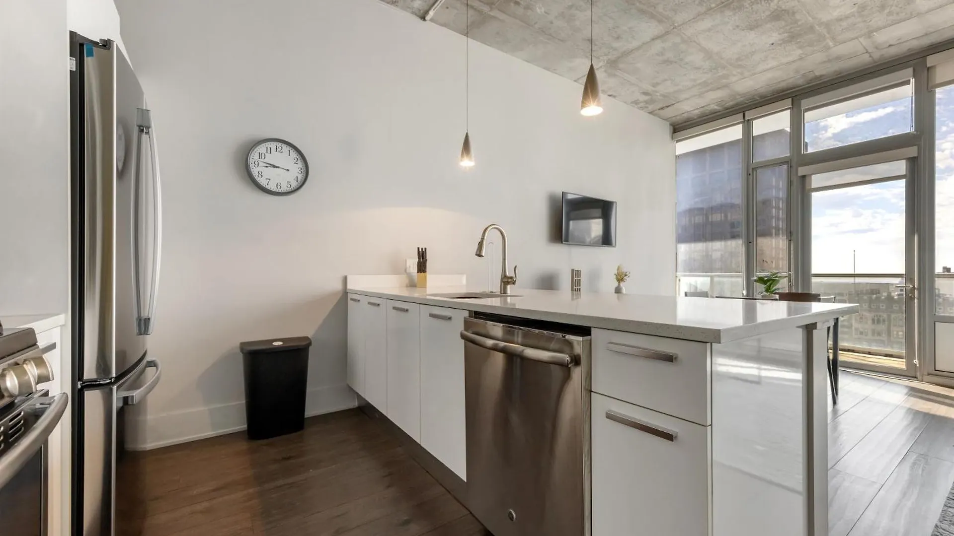 סנט לואיס Towers At Opop 2102 Spacios And Cozy 1 Bd 1 B